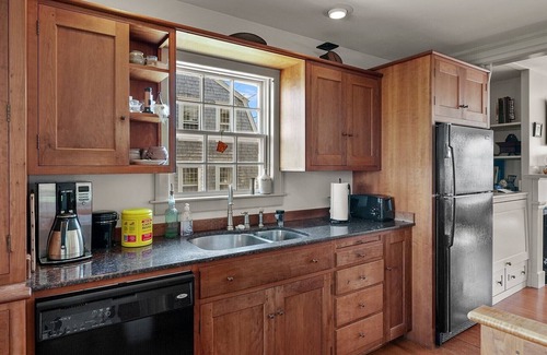 Westport Point House | Waterfront- 3 Bedroom Home on Westport Point