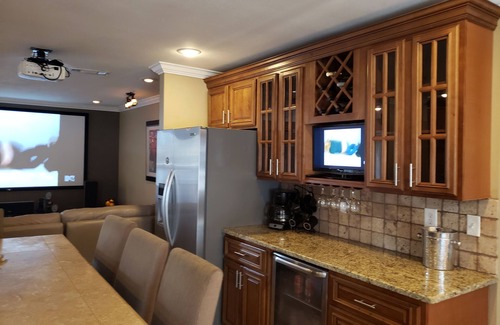 Slidell House | Waterfront 4 bedroom. Discount available for extended or monthly rentals!