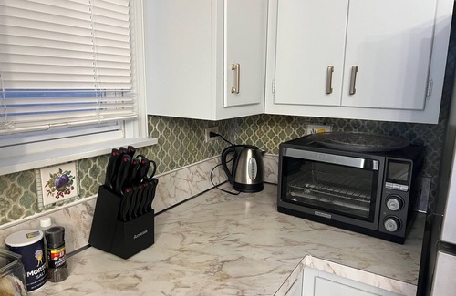 Union City Apartment | Waterfront 4BR apt - 15Min to MetLife & TIMES SQ