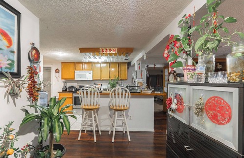 Nassau Bay House | Waterfront 5BR w/Game Room, Near Space Center