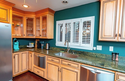 Slidell House | Waterfront! Artlive Residence.