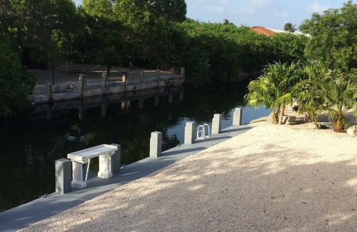 Marathon House | Waterfront Aviation Florida Keys Vacation Rental 9104