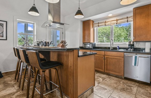 Bay St Louis House | Waterfront Bliss in Bay St. Louis| Sleeps 4 | Private Pool | Bay Views!