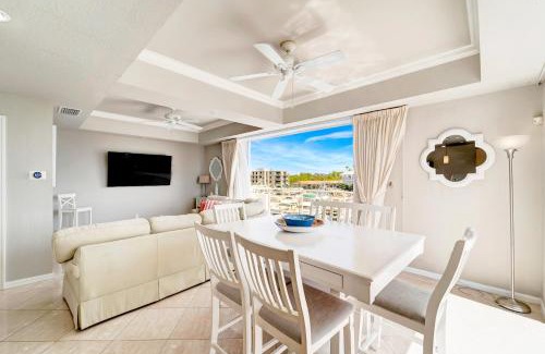 Englewood House | Waterfront Boater's Paradise