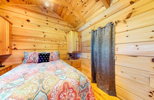 Leesville House | Waterfront cabin on two acres with dock and firepit