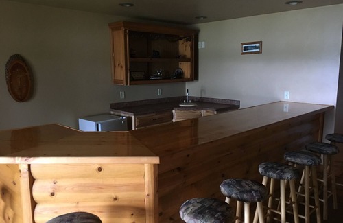 Laona Cabin | Waterfront Cabin w/Pontoon Avail. OPENINGS IN JUNE, JULY & AUGUST Get them now!