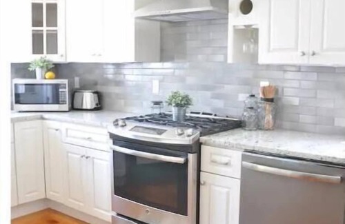 Buzzards Bay House | Waterfront Cape Cod Family Home in Bourne
