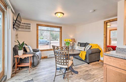 Arkdale House | Waterfront Castle Rock Lake Cabin with Deck and Grill