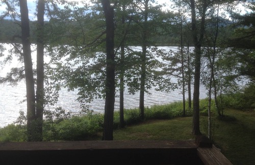 Conway Ski Chalet | Waterfront Chalet with private beach in the White Mountains of New Hampshire.