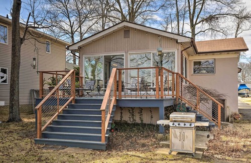 Oyster Harbor Cottage | Waterfront Chesapeake Cottage in Oyster Bay - Dock