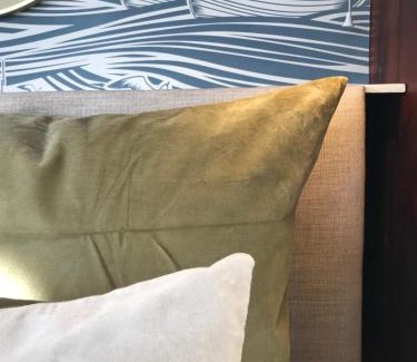 Kinsale House | Waterfront Chic Studio