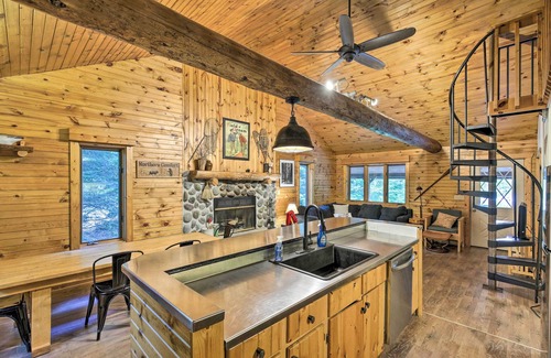 Manitowish Waters Cottage | Waterfront Cottage w/Dock on Papoose Lake!
