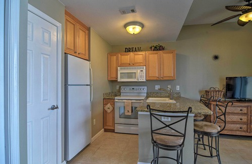 St. Petersburg - Clearwater Condo | Waterfront Condo w/Balcony + Views: 3 Mi to Beach