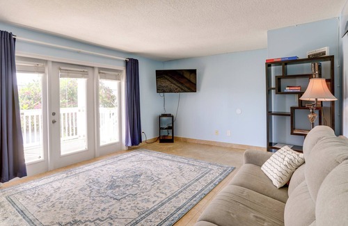Coquina Key Condo | Waterfront Condo Rental: 5 Mi to St Pete Pier