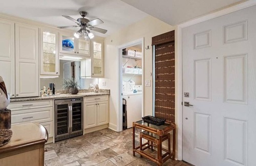 St. Petersburg Condo | Waterfront Condo on the Beautiful Isla Del Sol