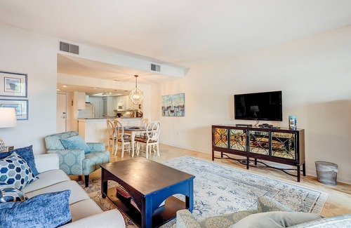 Shelter Cove Condo | Waterfront condo with walkable locale, central AC, washer/dryer, & shared pool