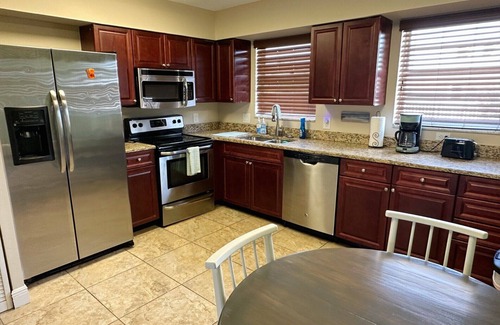 Florida North Atlantic Coast Apartment | Waterfront Corner 2bd/1ba Apt in NPB