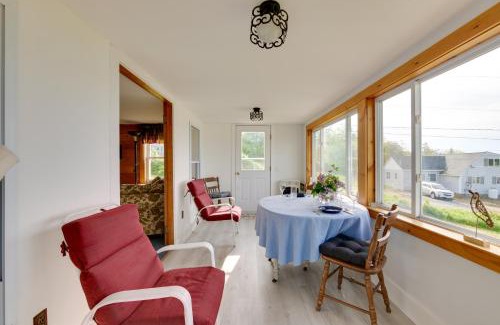 Marlboro House | Waterfront Cottage - 17 Mi to Acadia Ntnl Pk!