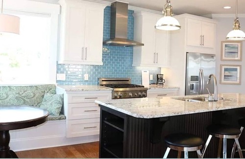 White Lake Cottage | Waterfront Cottage!! Awesome Views of White Lake!!! This 4-bedroom home has all the features you would expect in a luxury waterfront cottage, and this location puts you a very short walk to Goldston's Beach Pavilion.