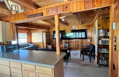 Alpena Cottage | Waterfront Cottage on Long Lake