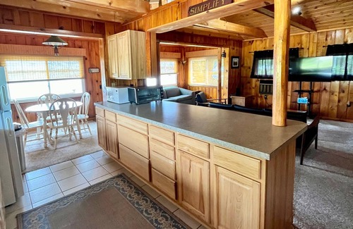 Alpena Cottage | Waterfront Cottage on Long Lake