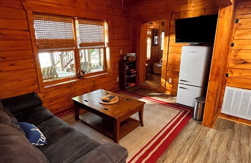 Leesville Cabin | Waterfront Cozy Log Cabin Lake House - The Sunset Cabin