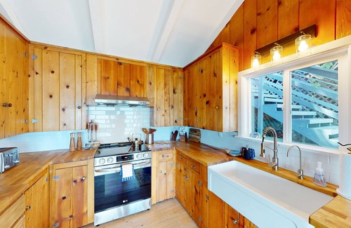 Hoodsport House | Waterfront, dog-friendly home with amazing scenery, private beach & decks