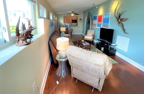 Swansboro Condo | Waterfront, downtown 2 bedroom, 15 minutes from beach!