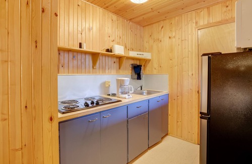Eagle Rock Apartment | Waterfront Eagle Rock Escape Near Marinas!