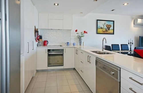 Stepneyville Apartment | Waterfront Escape - Nelson Waterfront Apartment