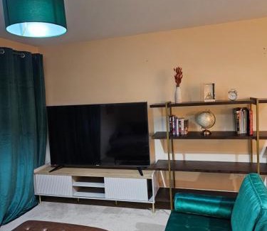 Clayton Apartment | Waterfront, Ethihad stadium apartments