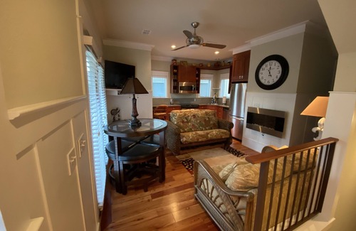 Carrabelle Condo | Waterfront family community. Swimming pool & hot tub