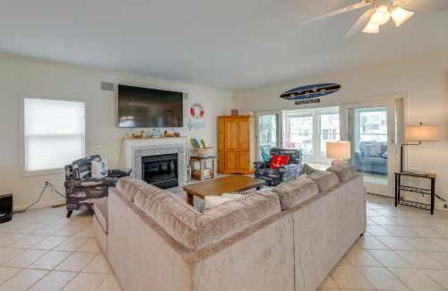 Keen-Wik On the Bay House | Waterfront Gem with Dock 3 Mi to Fenwick Island Fun