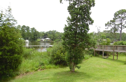 Foley Condo | Waterfront - great fishing, peaceful & quiet, yet close to Tanger Outlets & OWA