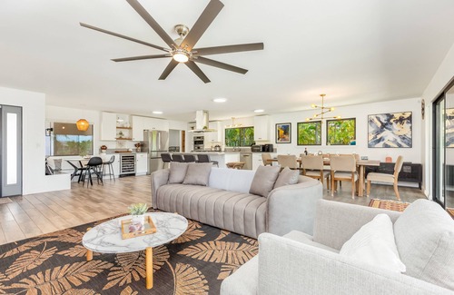 Hawaii Kai House | Waterfront Hawaii Kai Home w/Access to the Marina Near Shops & Restaurants