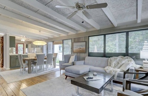 Sailboat Bend House | Waterfront ~ Heated Pool ~ Private cul-de-sac