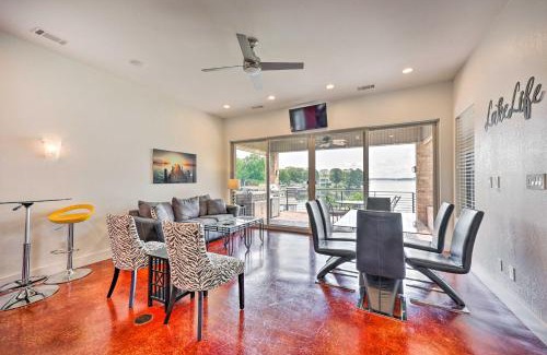 Lake Hamilton House | Waterfront Home about 4 Mi to Oaklawn Racing Casino!