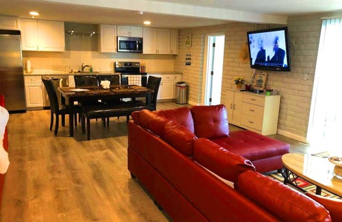 Bullhead City House | WATERFRONT HOME B, Sleeps 4, dock, near launch ramp 562 714 6969