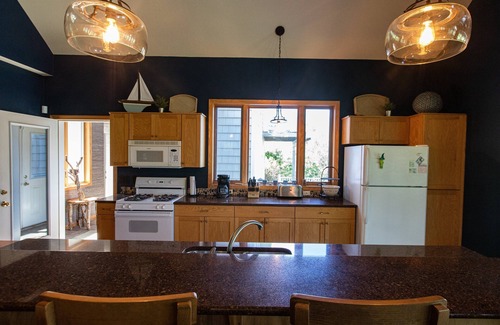 Frankfort House | Waterfront Home Close to it All!
