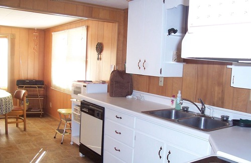 St Germain Cottage | Waterfront Home! Fantastic Lake frontage on Found Lake