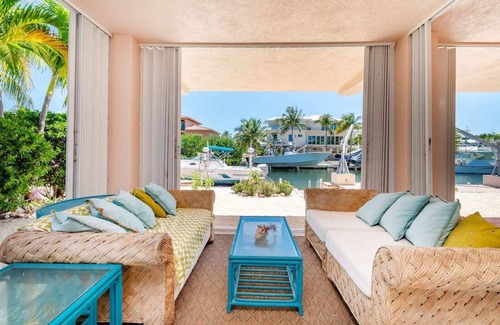 White Marlin Beach House | Waterfront Home Islamorada Walk To Private Beach