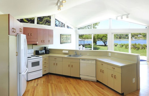East Hampton House | Waterfront Home - Views + Views + Views - Open, Airy, Private Dock, Kayak, SUP