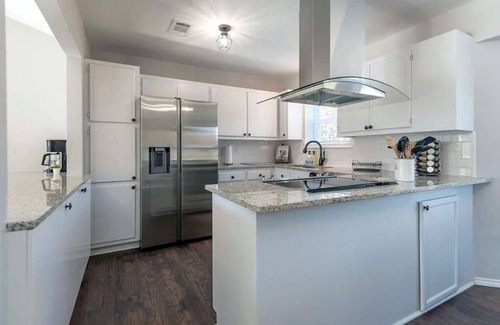 Granbury House | Waterfront home with fire pit, gameroom, and dock