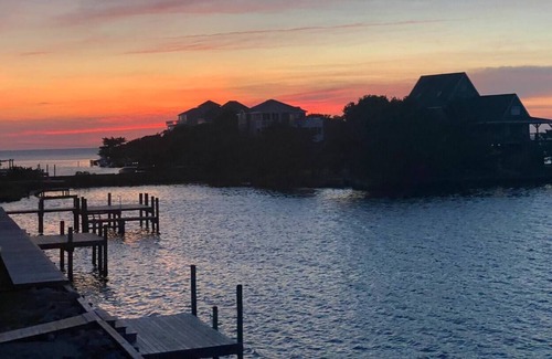 Brigands' Bay House | Waterfront Home with Great Views|Private Hot Tub!