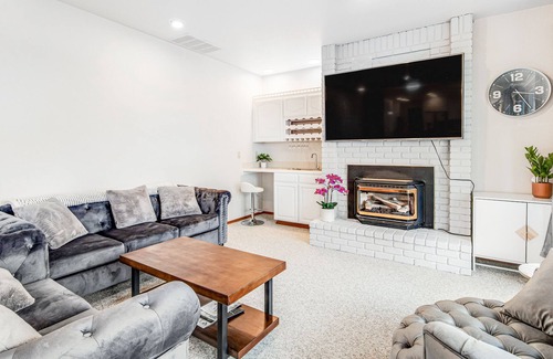 Olympia House | Waterfront home with large deck, gorgeous views, WiFi, & gas and wood fireplaces