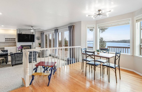 Olympia House | Waterfront home with large deck, gorgeous views, WiFi, & gas and wood fireplaces