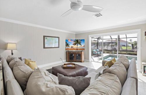 Marco Island House | Waterfront home with pool and western exposure