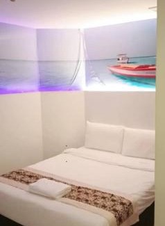 Bintulu House | Waterfront Homestay