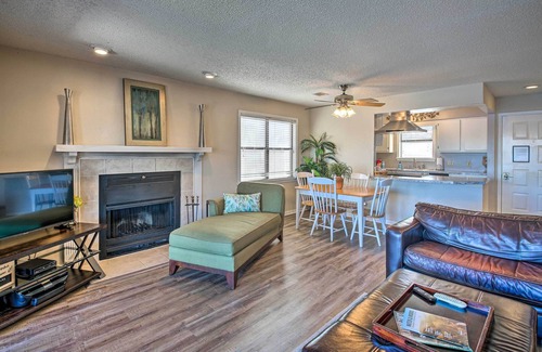 Rockwell Apartment | Waterfront Hot Springs Condo w/Boat Slip & Pool!