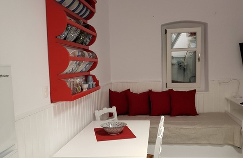 Mandrakia House | Waterfront House - a doorstep from the sea